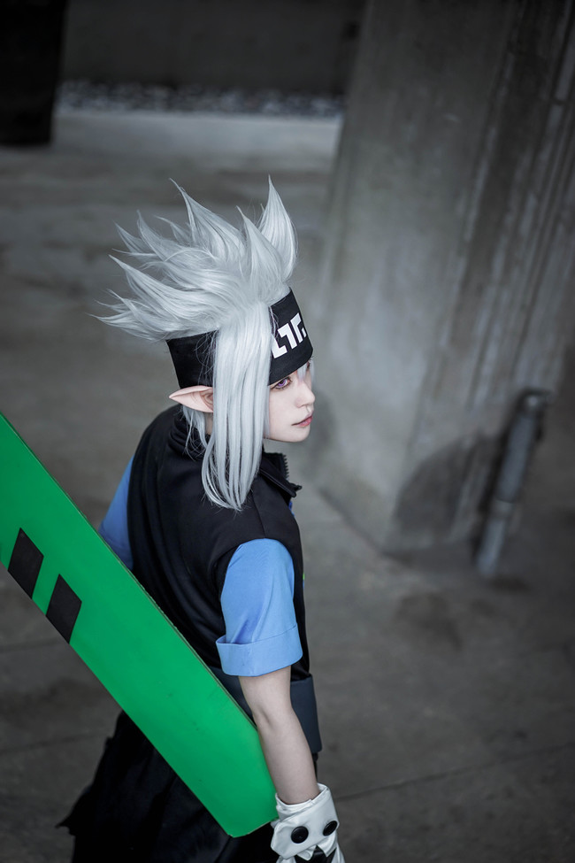 巨石强森新片《狂暴巨兽》内地定档4.13 末日降临巨兽肆虐城市:半岛online(中国)(图4) 半岛·官方站线登入页面